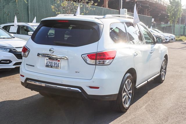 Used 2013 Nissan Pathfinder SV FWD image 5