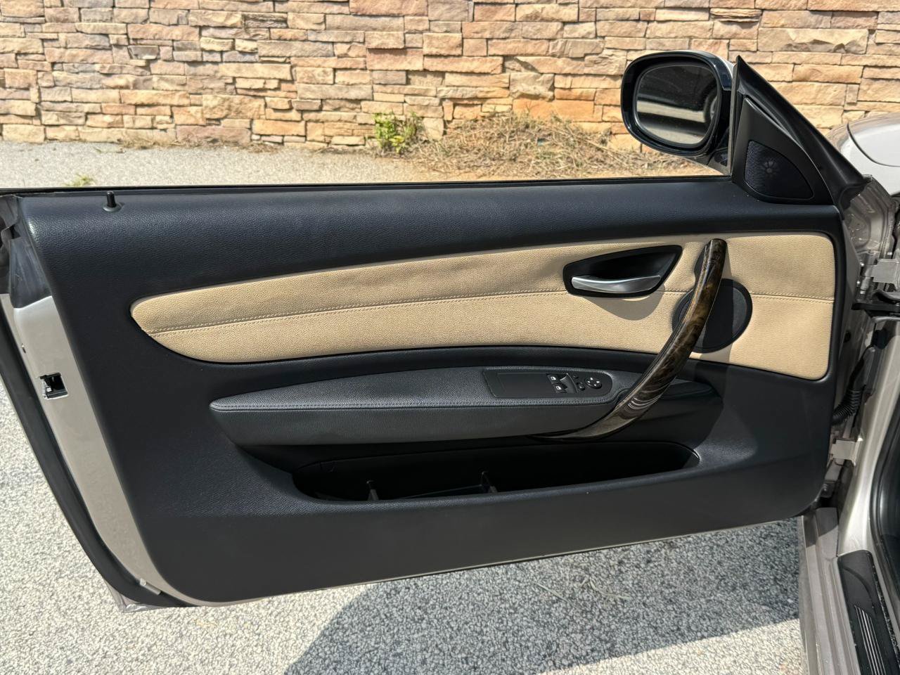 Used 2010 BMW 135i Coupe RWD image 23