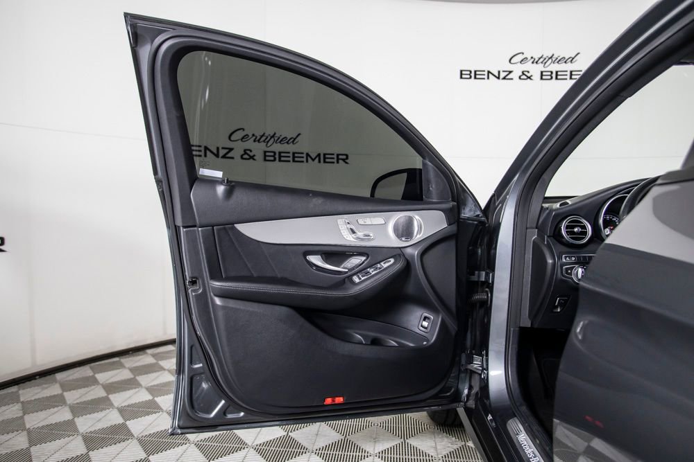 Used 2019 Mercedes-Benz GLC 300 GLC 300 Coupe image 15
