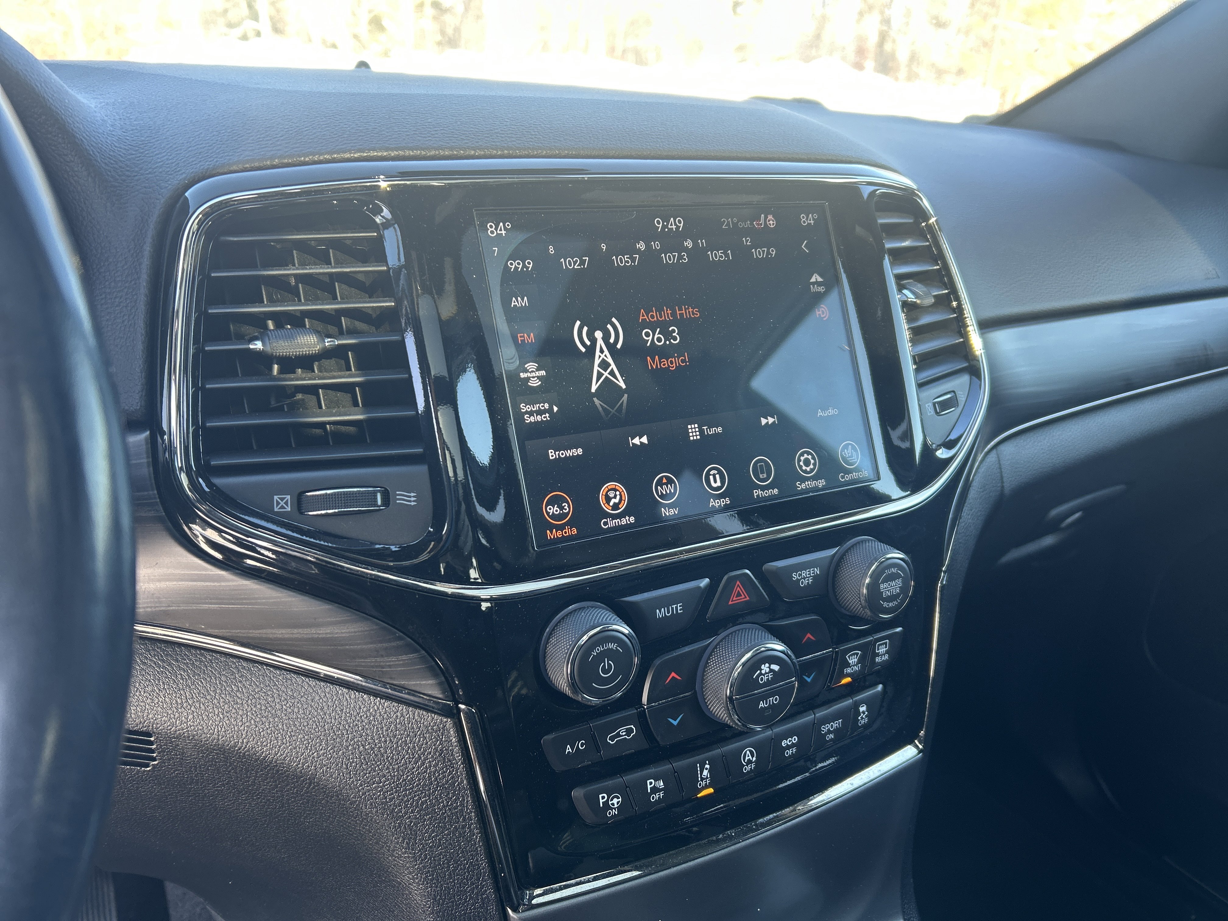 Used 2019 Jeep Grand Cherokee Limited X image 16