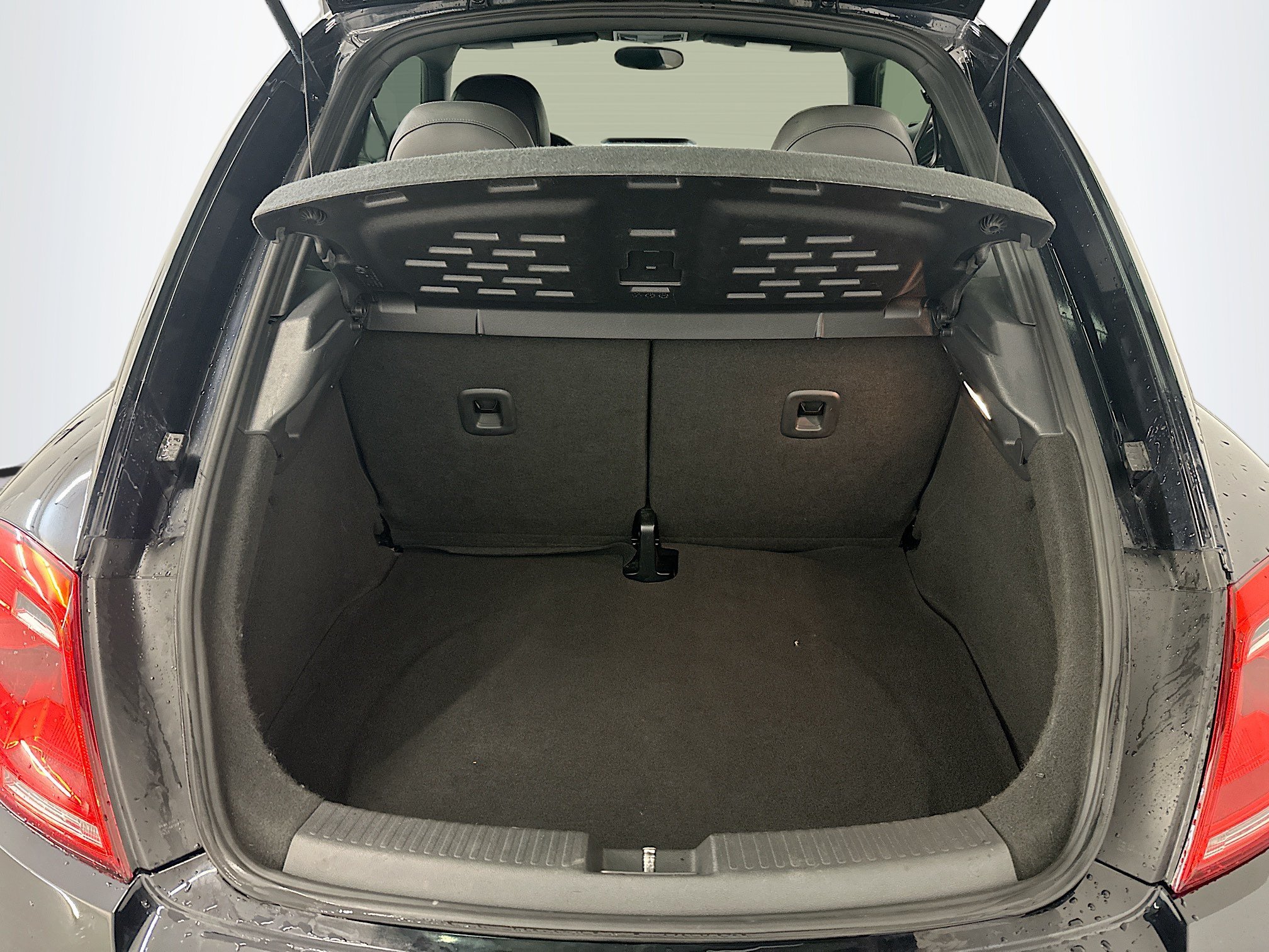 Used 2016 Volkswagen Beetle 1.8T FWD image 28
