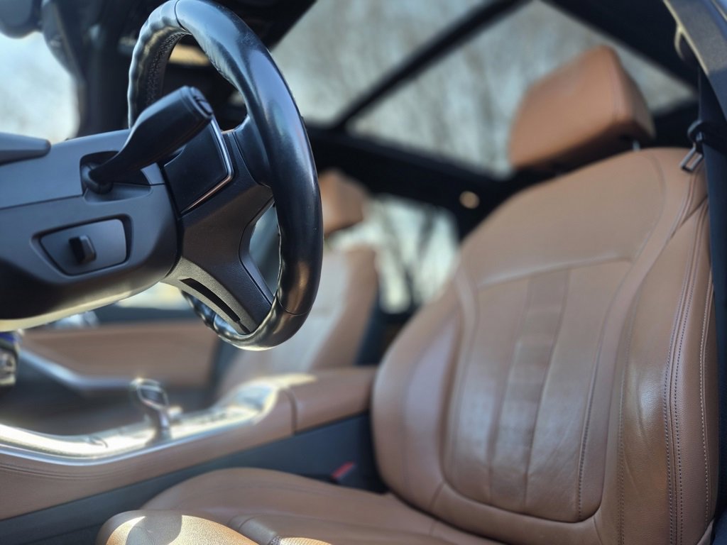 Used 2019 BMW X5 xDrive40i w/ M Sport Package image 20