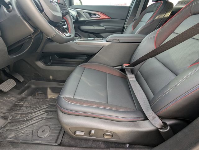 New 2026 Chevrolet Equinox EV RS image 9