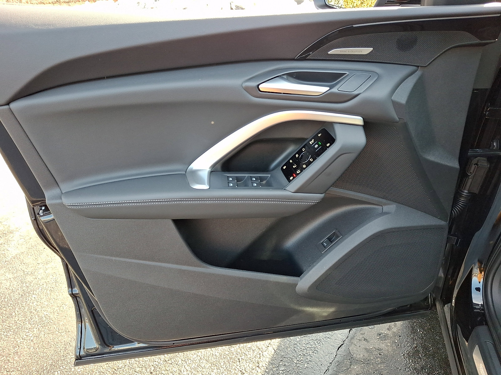 New 2025 Audi Q5 Premium Plus w/ Premium Plus image 9