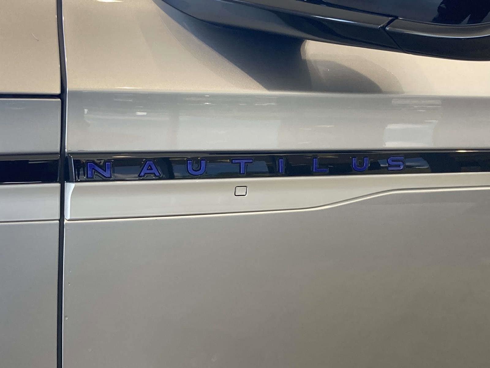 Certified 2024 Lincoln Nautilus Premier AWD/4WD image 13