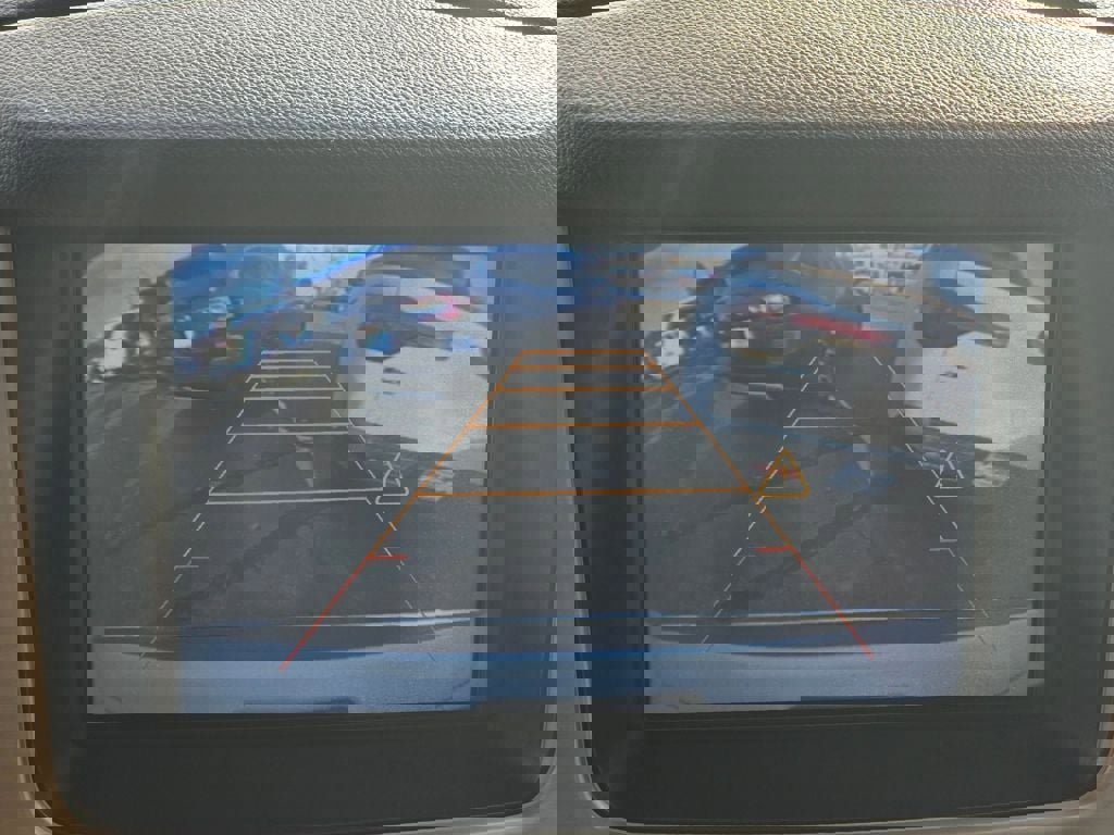 Used 2015 GMC Yukon Denali w/ Touring Package image 14