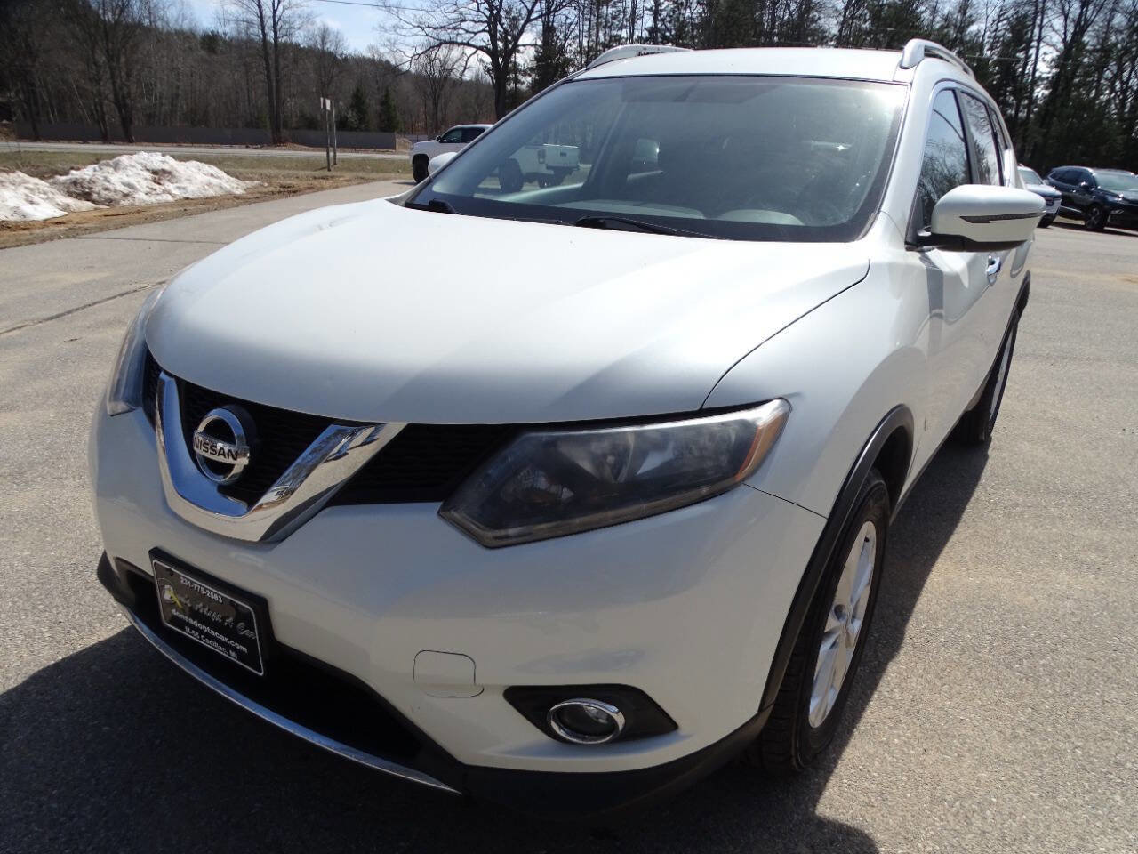 Used 2016 Nissan Rogue SV image 4