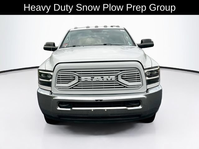 Used 2016 RAM 3500 Tradesman w/ Chrome Appearance Group AWD/4WD image 2