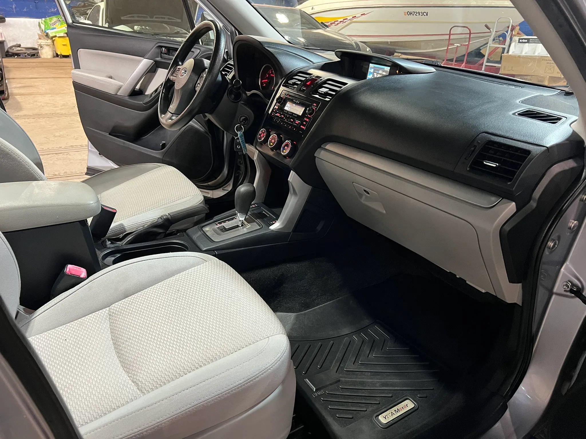 Used 2015 Subaru Forester 2.5i Premium w/ All-Weather Package AWD/4WD image 17