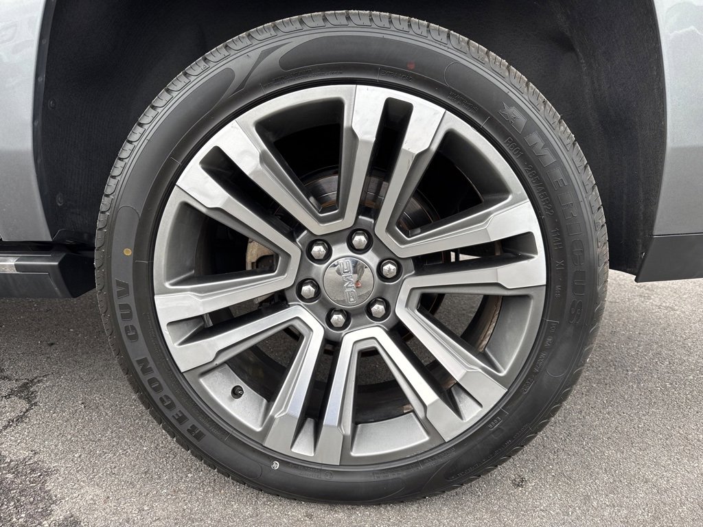 Used 2020 GMC Yukon XL Denali w/ Denali Ultimate Package image 14