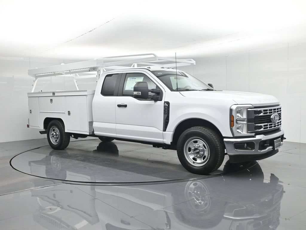 New 2026 Ford F350 XL w/ XL Chrome Package RWD image 34