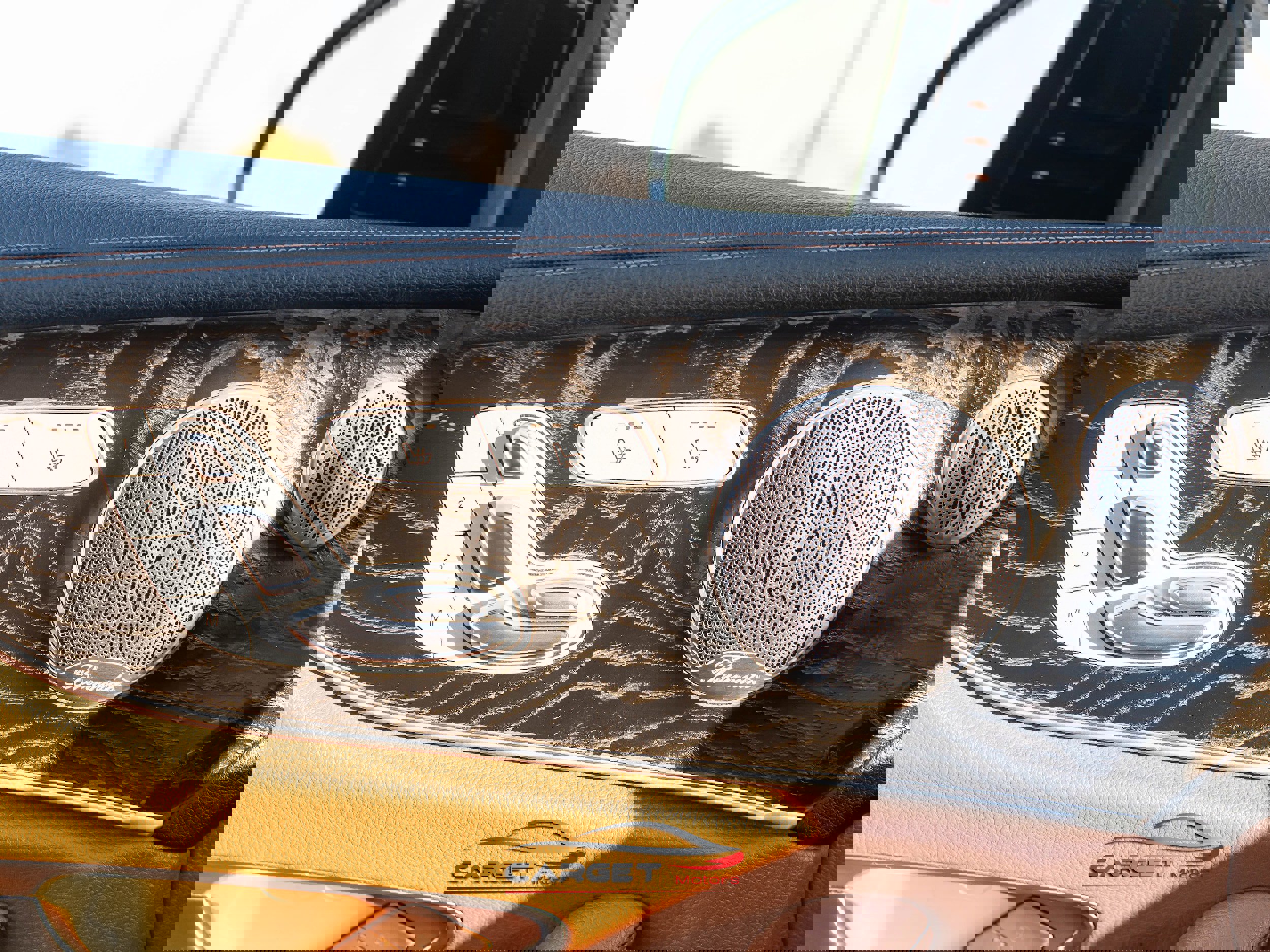 Used 2019 Mercedes-Benz E 450 Coupe w/ AMG Line Package image 35