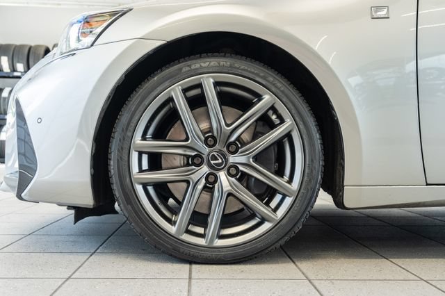 Used 2019 Lexus IS 350 F Sport w/ F Sport Package AWD/4WD image 7