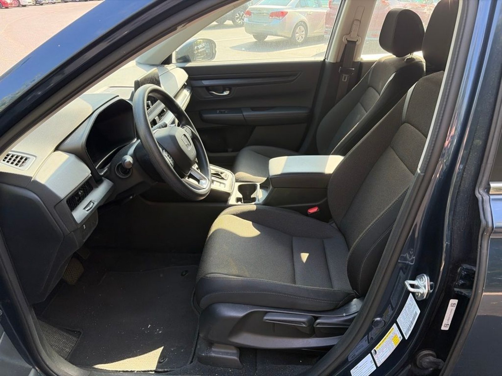 Used 2024 Honda CR-V LX image 12