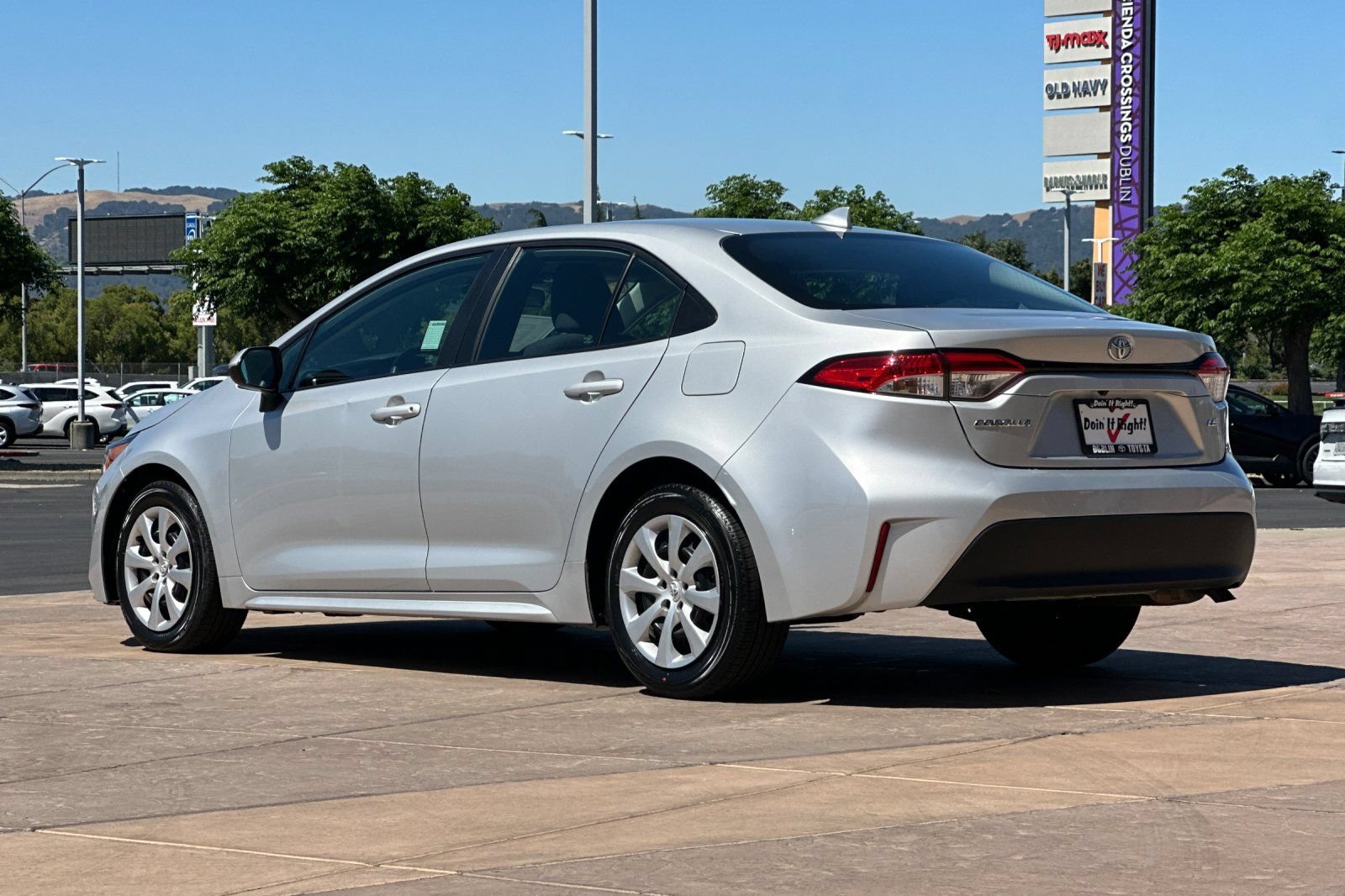 Certified 2023 Toyota Corolla LE FWD image 7
