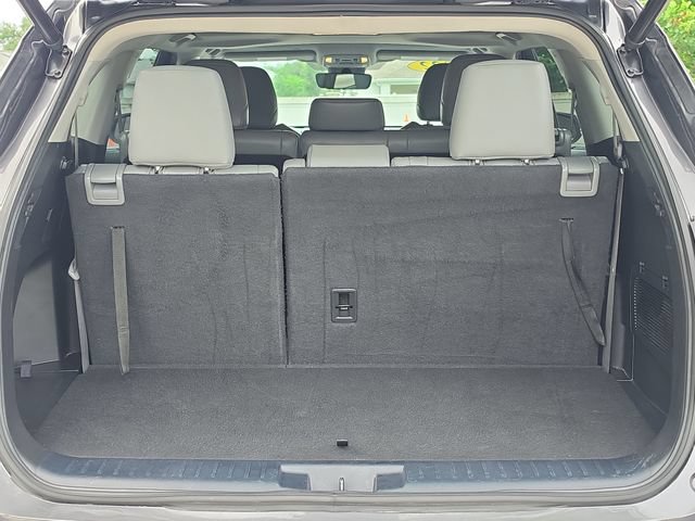 Used 2022 Toyota Highlander XLE FWD image 7