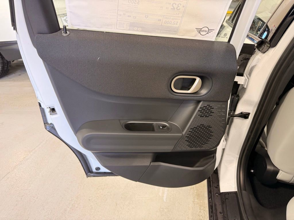 Used 2025 MINI Cooper S image 19