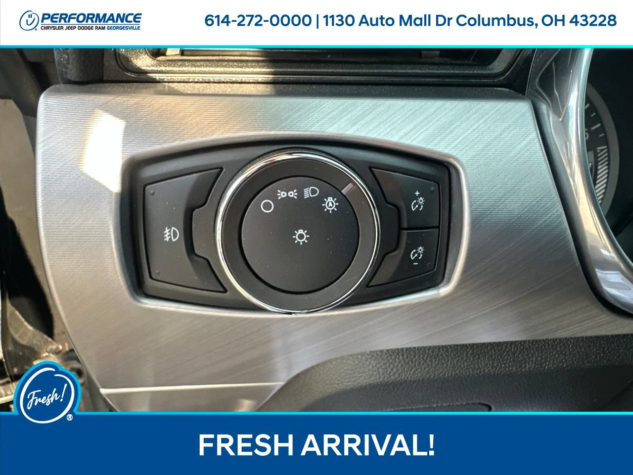 Used 2018 Ford Mustang Premium w/ Black Accent Package RWD image 13