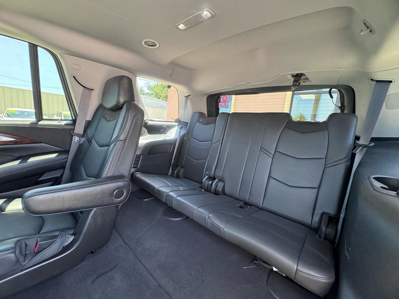 Used 2015 Cadillac Escalade Premium RWD image 50