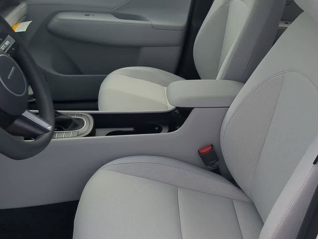 New 2026 Hyundai Kona SE FWD image 16