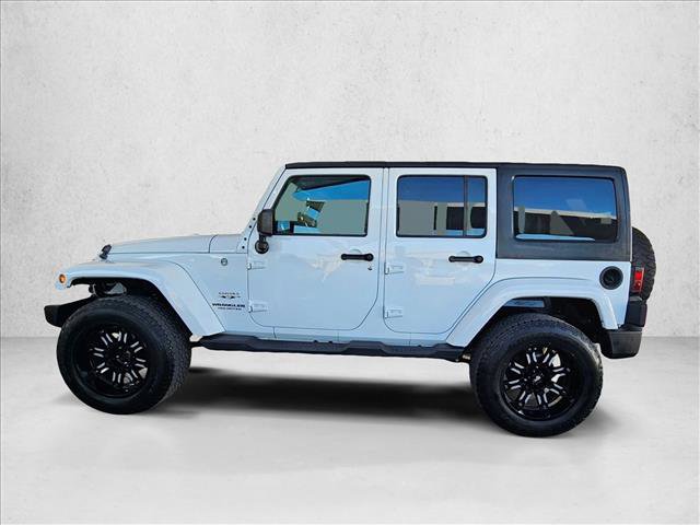 Used 2017 Jeep Wrangler Unlimited Sahara image 6