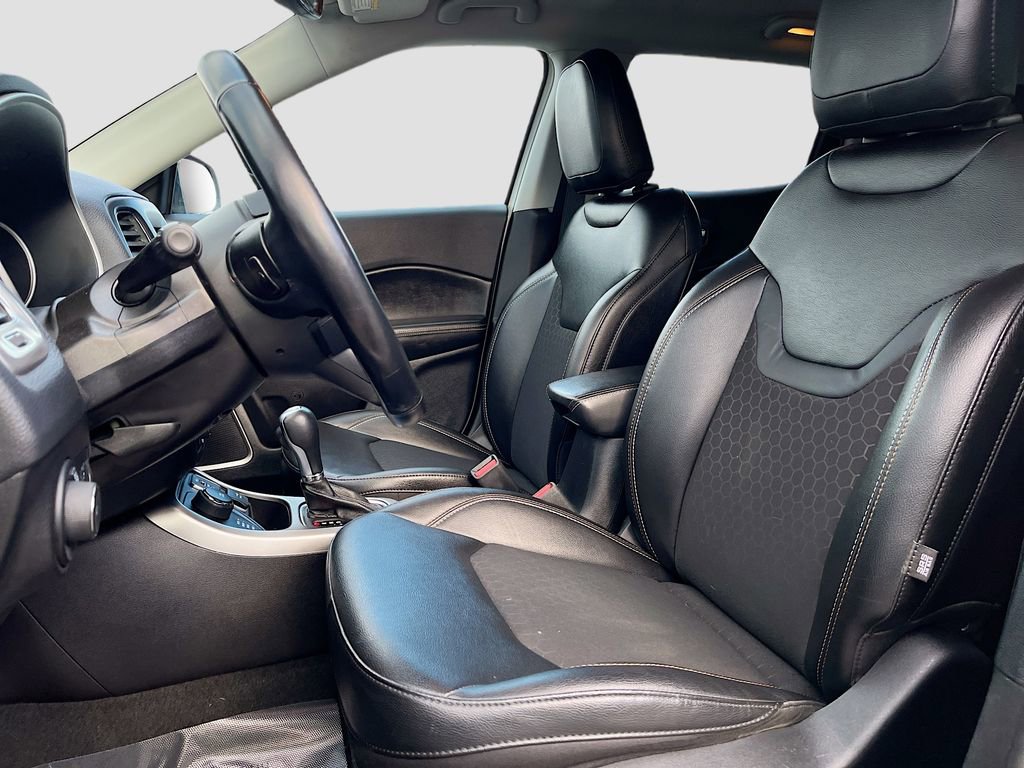 Used 2021 Jeep Compass Latitude w/ Convenience Group image 19