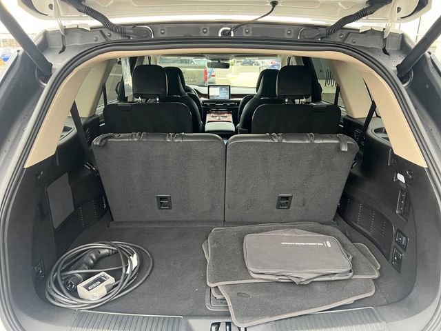 Used 2021 Lincoln Aviator Grand Touring w/ Equipment Group 302A AWD/4WD image 20