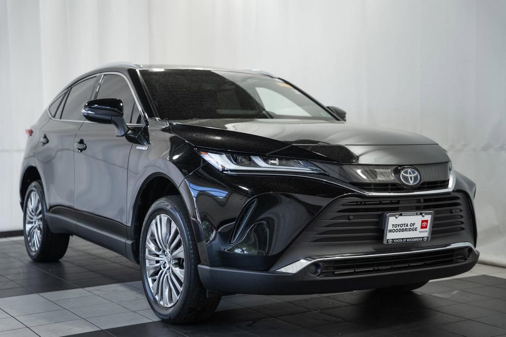 Used 2021 Toyota Venza XLE w/ Softex Package image 1