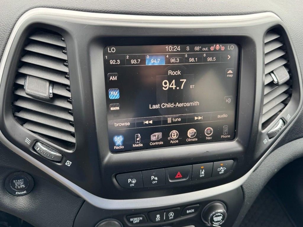 Used 2015 Jeep Cherokee Trailhawk w/ Comfort/Convenience Group image 21