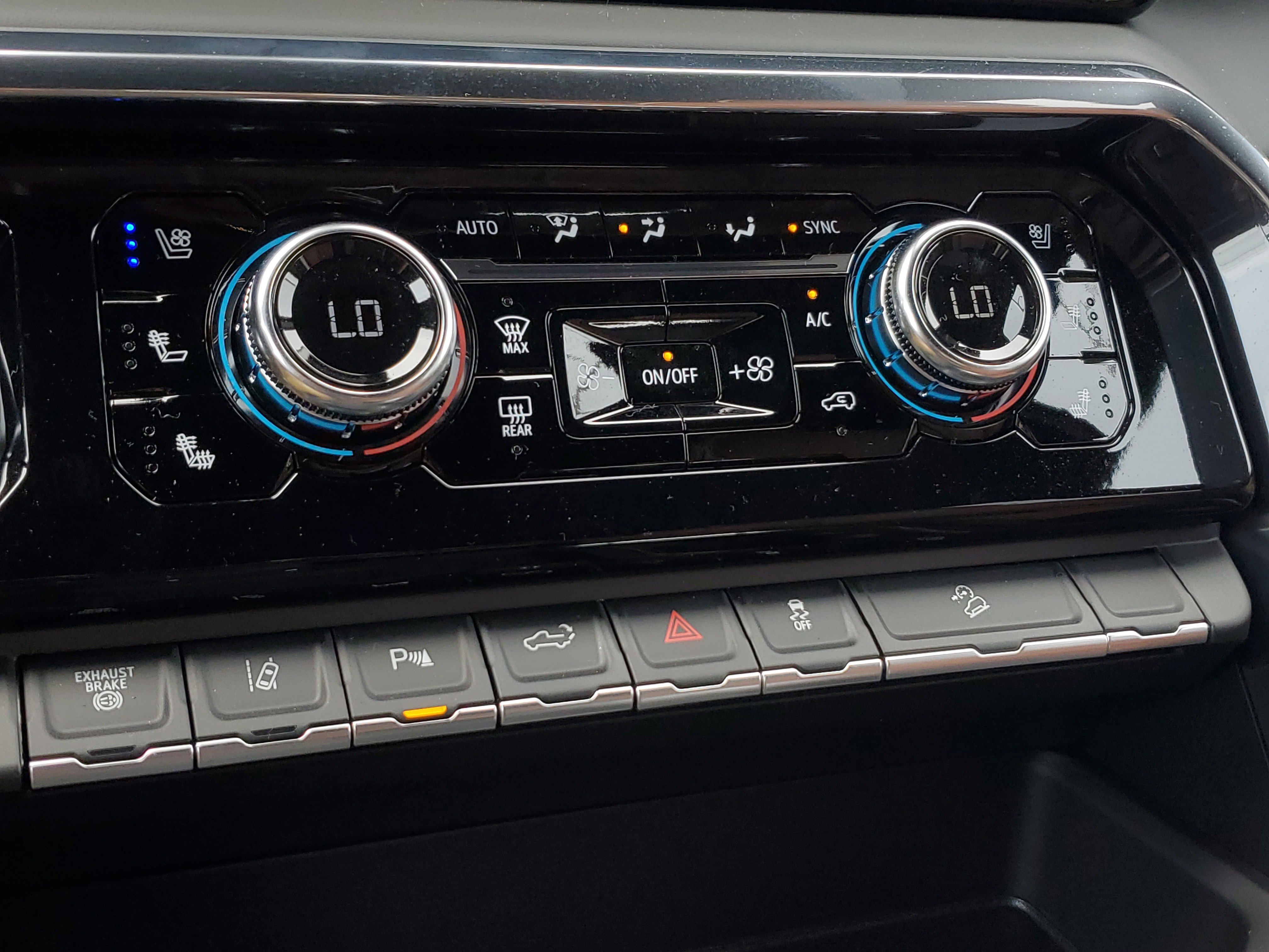 New 2025 GMC Sierra 2500 Denali Ultimate image 29