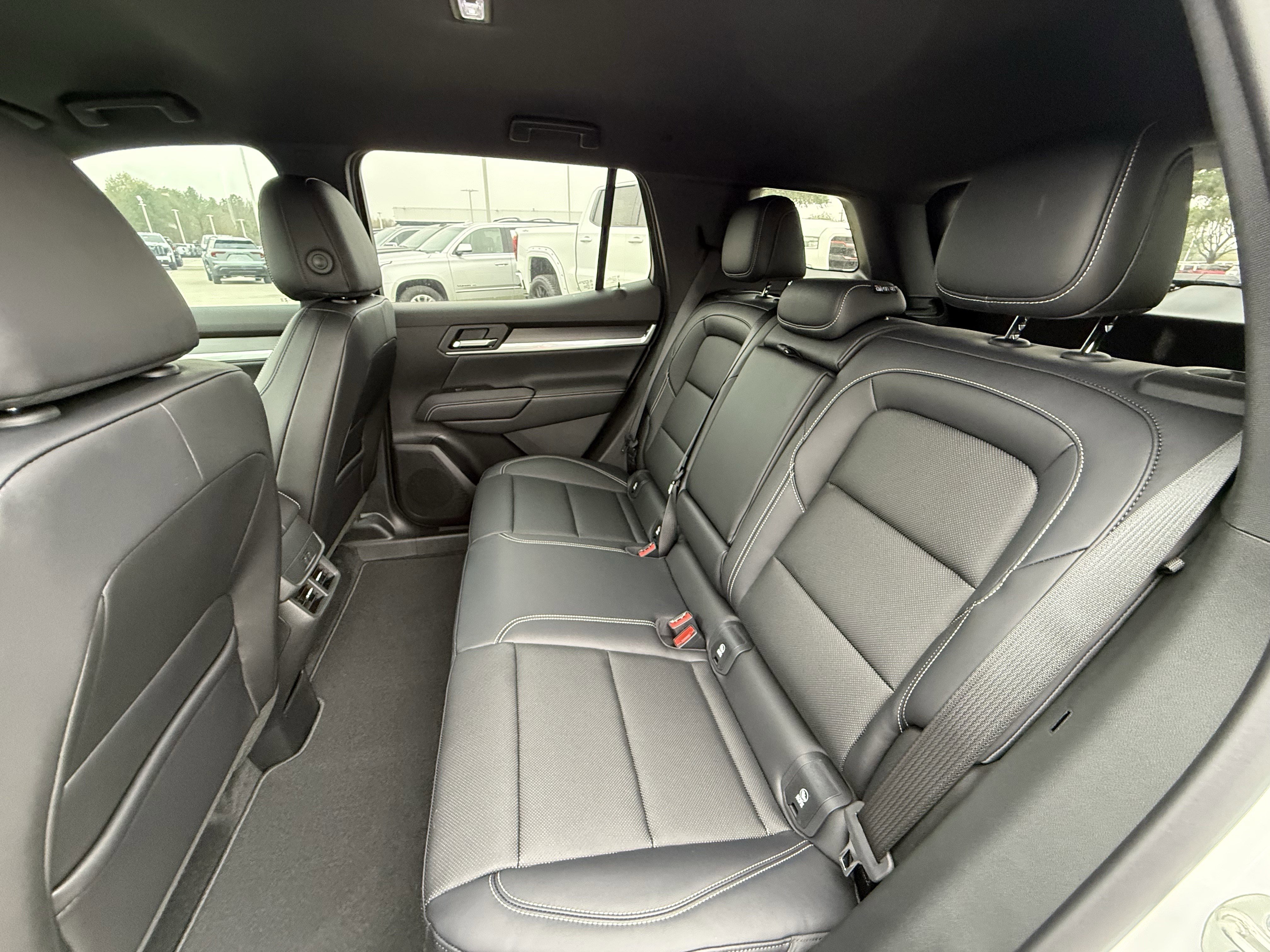 New 2026 GMC Terrain Elevation w/ Elevation Premium Package image 16