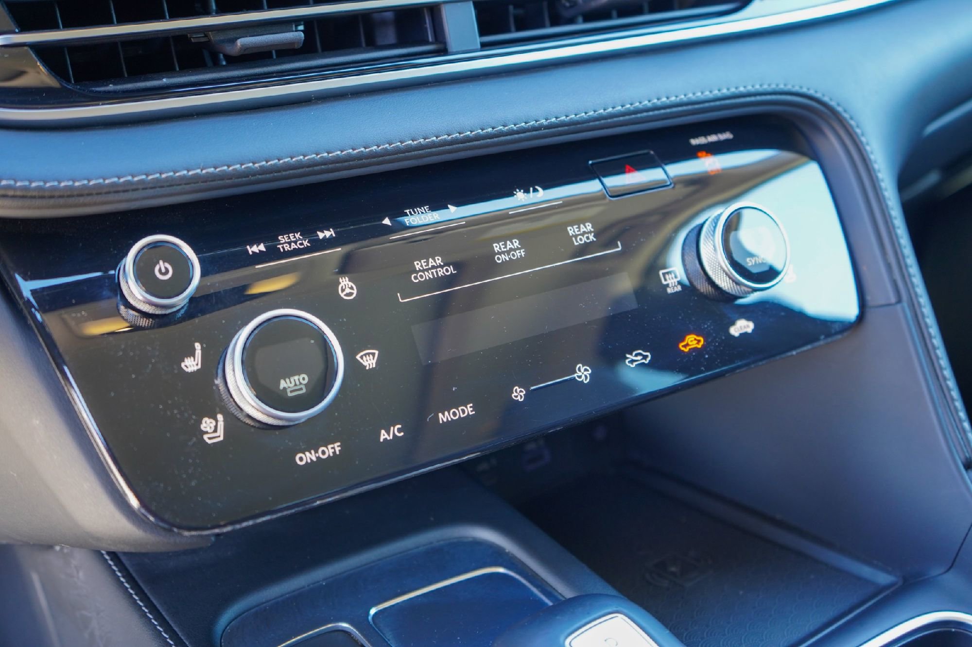 Certified 2023 INFINITI QX60 Sensory w/ Cargo Package image 16