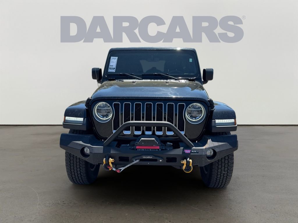 Used 2018 Jeep Wrangler Unlimited Sahara image 2