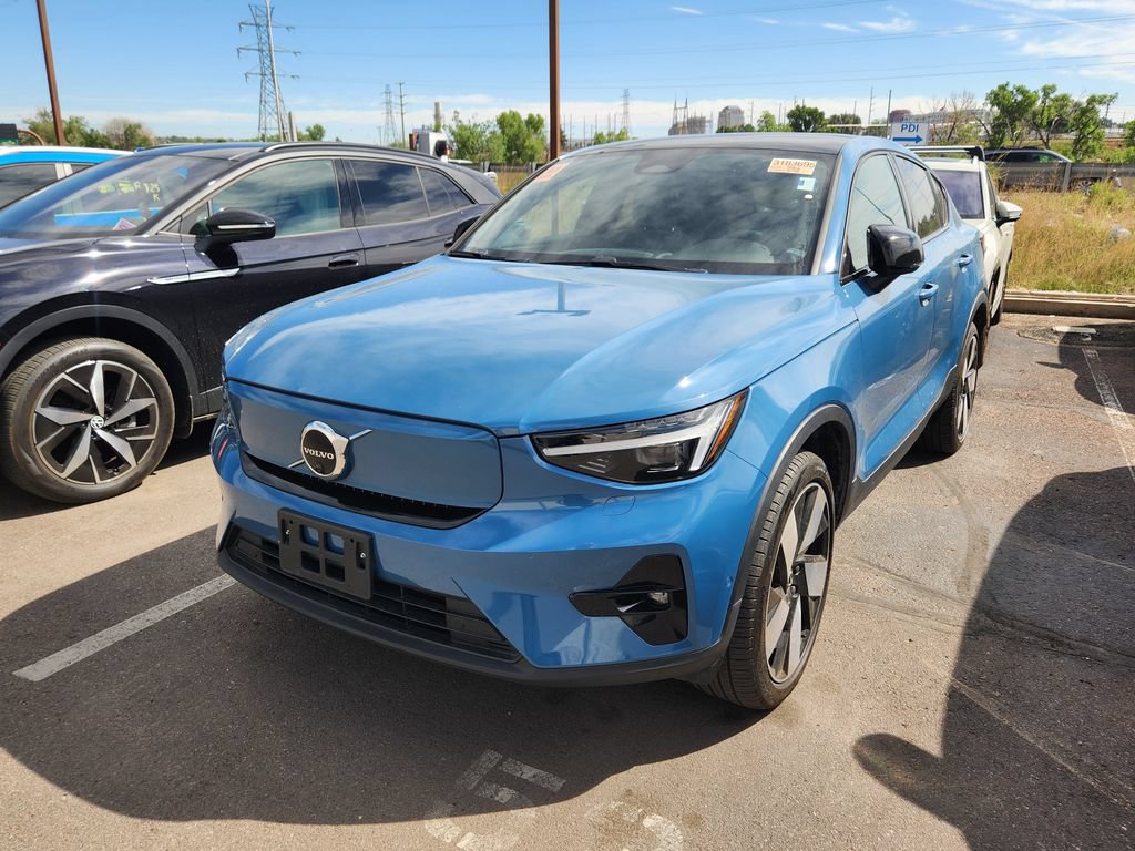 Used 2023 Volvo C40 P8 Recharge Ultimate AWD/4WD image 4