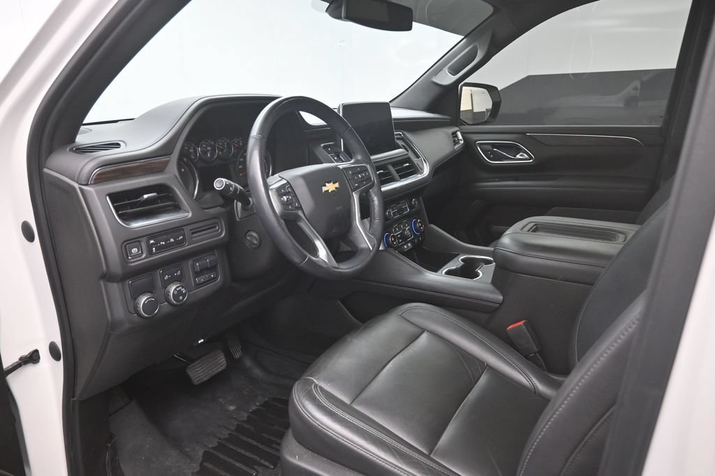 Used 2021 Chevrolet Tahoe LT w/ LT Signature Package RWD image 19