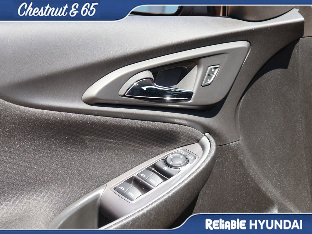 Used 2023 Chevrolet Malibu RS image 22