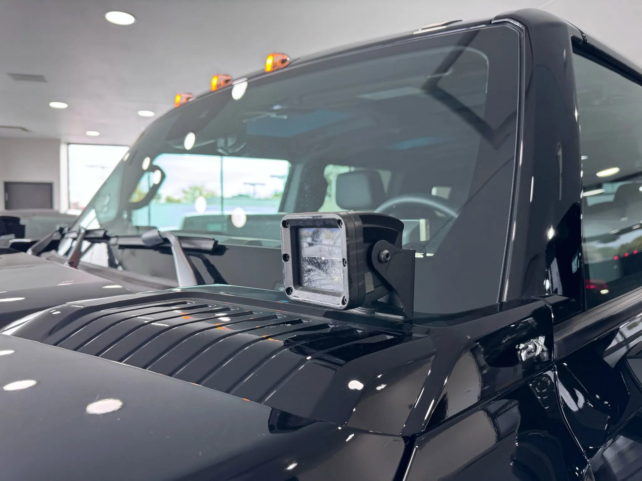 Used 2024 GMC Hummer EV 2X w/ LPO, Illumination Package image 54