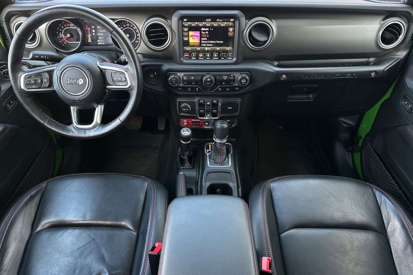 Used 2018 Jeep Wrangler Unlimited Rubicon AWD/4WD image 14
