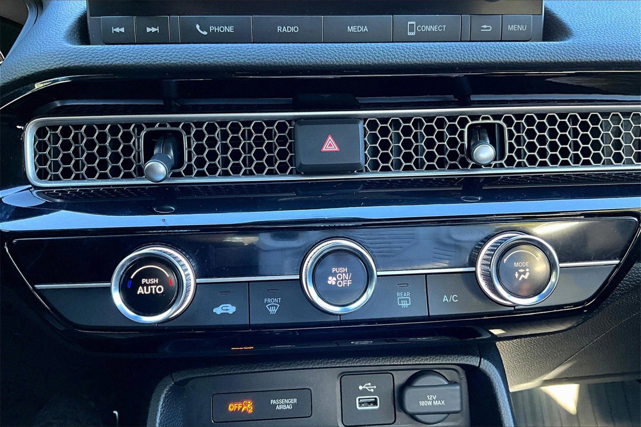 Used 2023 Honda Civic Sport image 15