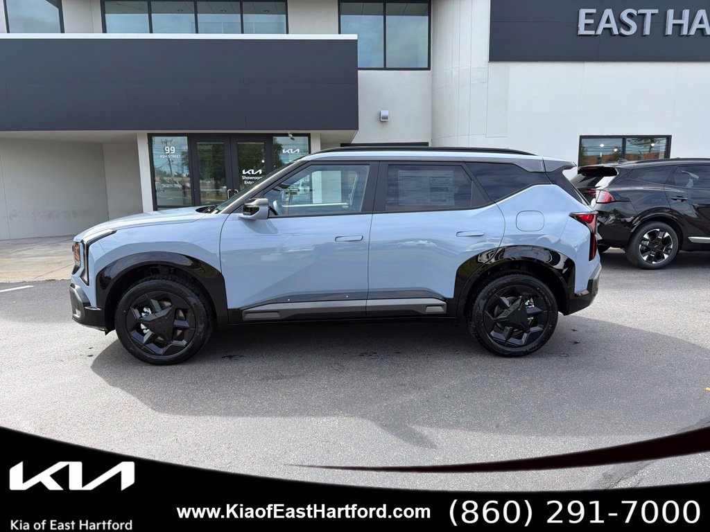 New 2027 Kia Seltos X-Line S w/ X-Line S Premium Package AWD/4WD image 2