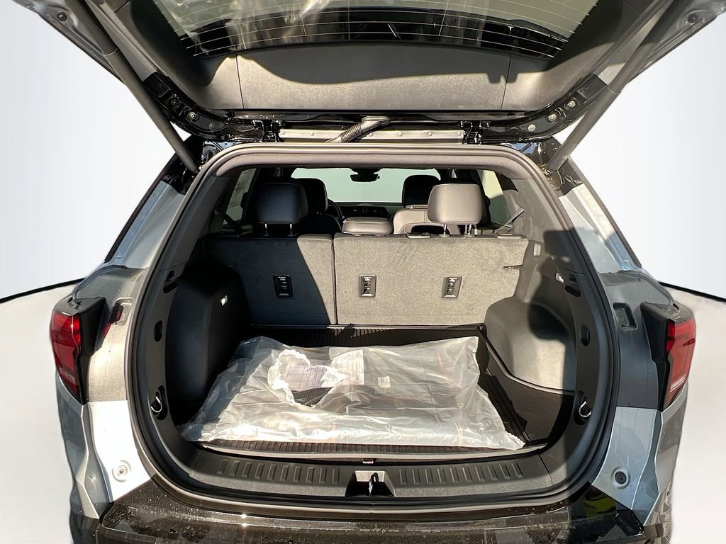 New 2026 GMC Terrain AT4 w/ Technology Package II image 24