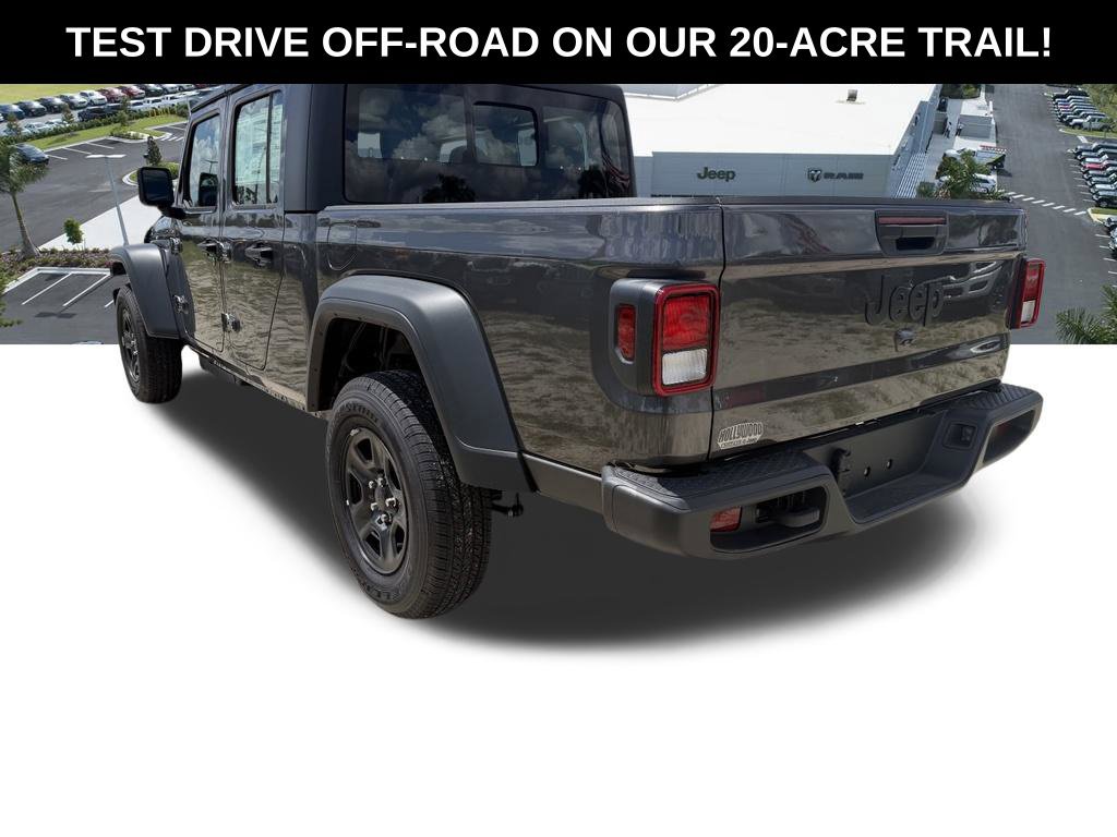 New 2026 Jeep Gladiator Sport AWD/4WD image 5