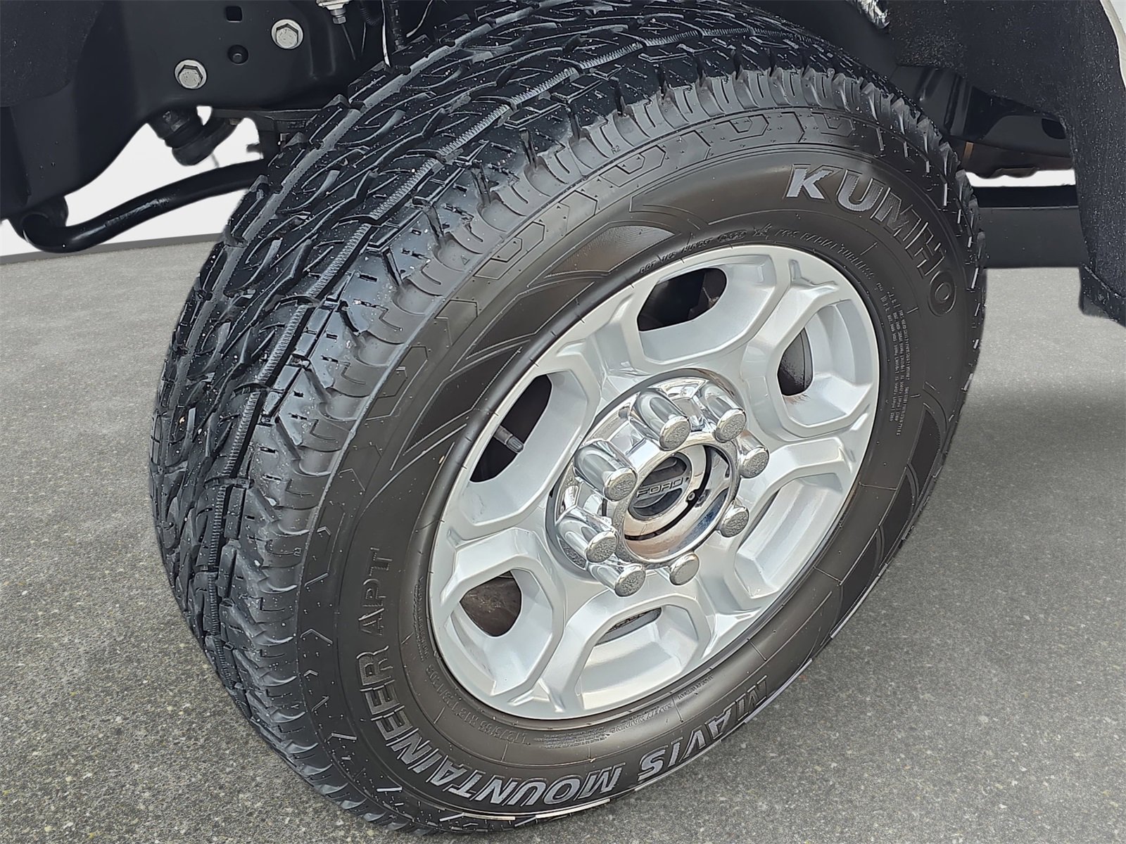 Used 2025 Ford F250 XLT image 29