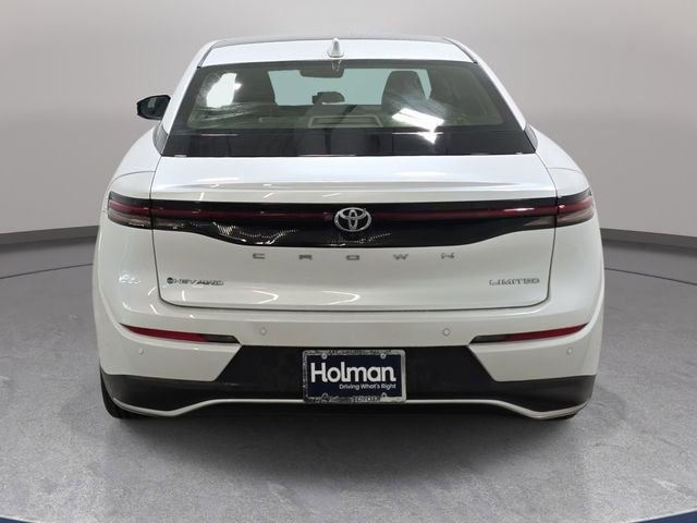 Certified 2024 Toyota Crown Limited image 6