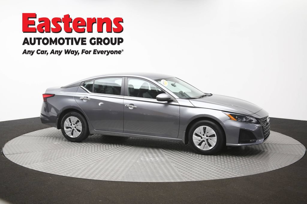 Used 2023 Nissan Altima 2.5 S FWD image 46
