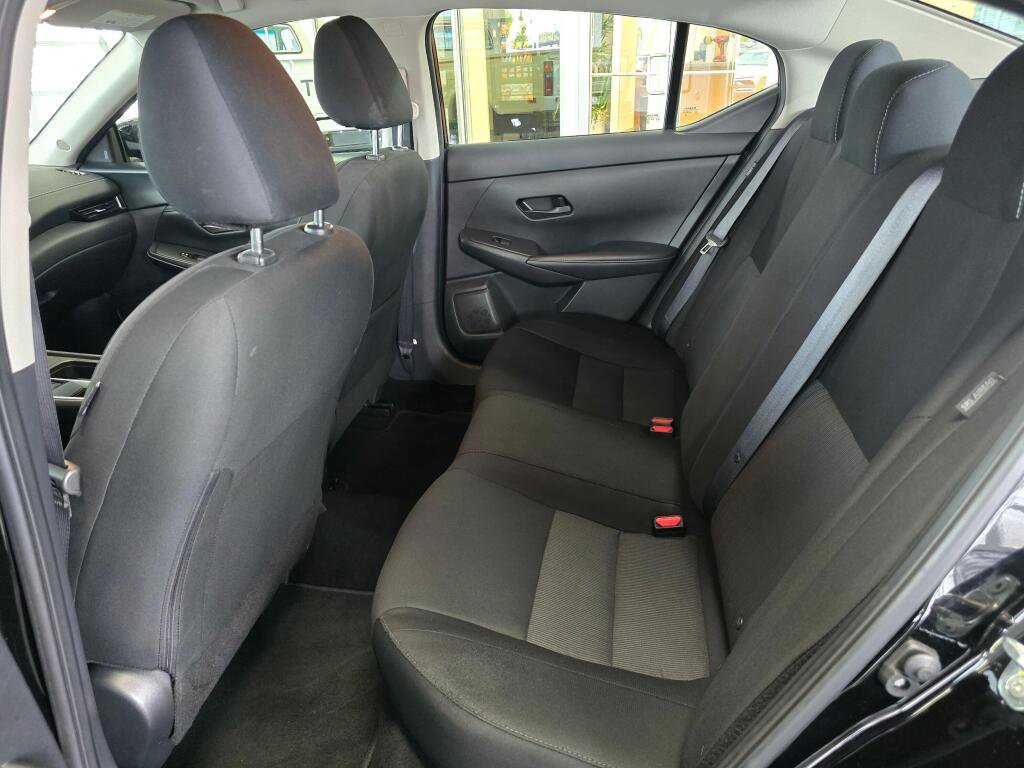 Used 2024 Nissan Sentra SV FWD image 37