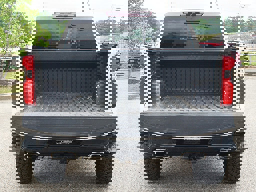 Used 2020 Chevrolet Silverado 1500 LT Trail Boss AWD/4WD image 15