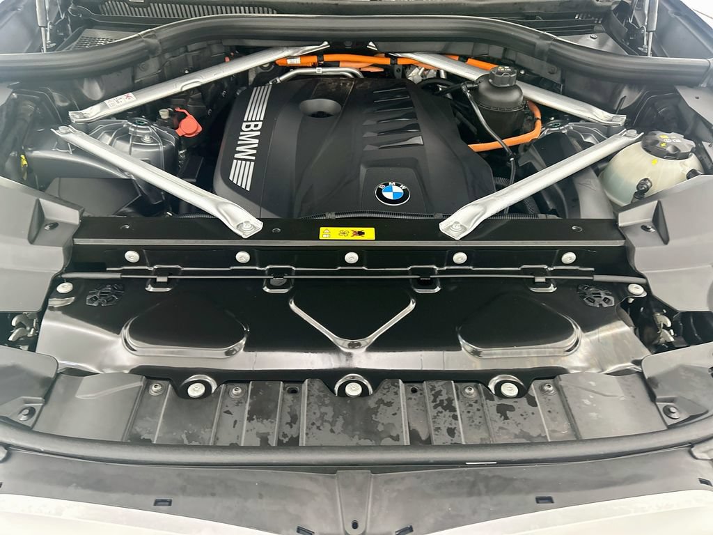 Certified 2026 BMW X5 xDrive50e w/ Climate Comfort Package AWD/4WD image 28