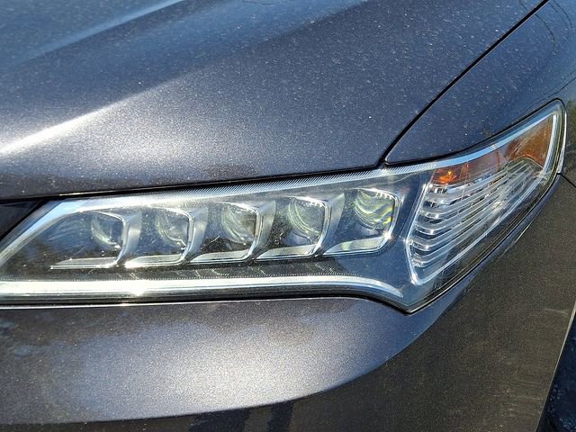 Used 2015 Acura TLX V6 SH-AWD w/ Technology Pkg image 9