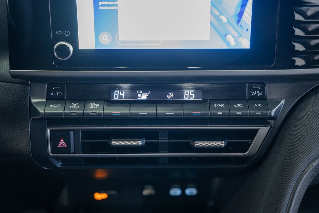 Used 2025 Toyota Camry LE FWD image 20